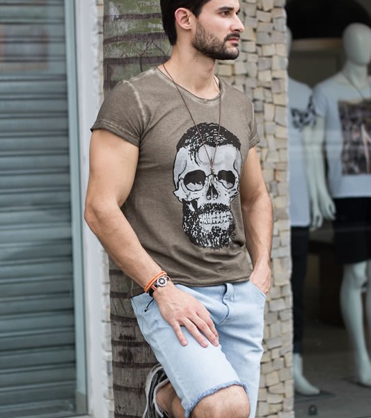 Camiseta masculina Caveira Barbada | Camisetas | Divinópolis MG